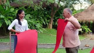 S01E03 - Around the World by Train with Tony Robinson (Thailand & Malaysia)