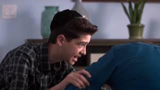 Andi Mack 3×11 - Cyrus helps Jonah