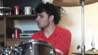 Drums improvising