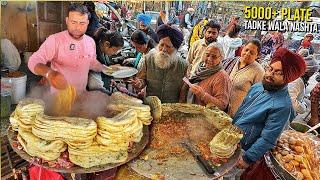 Delhi's No. 1 Tadke Wale Chole Kulche | Delhi Street Food Mayapuri | Shahi Paneer Chole Kulche