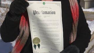 Cedar Rapids Mayor O'Donnell signs Human Trafficking Prevention Proclamation