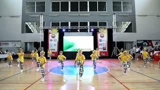 Aqua Dance Club / Hip Hop Beez / mini kids hip hop formation