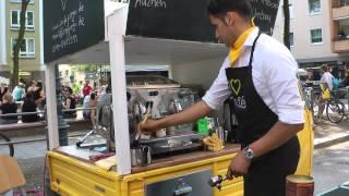 Neustadtfest auf dem Mainzer Gartenfeldplatz - Kaffee und Kuchen