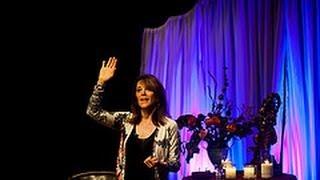 "The Art of Aligning Body & Soul" Marianne Williamson at Wanderlust's Speakeasy