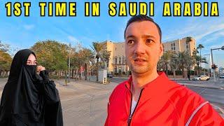 1st Arrival In Riyadh, Saudi Arabia  (Not As Expected)