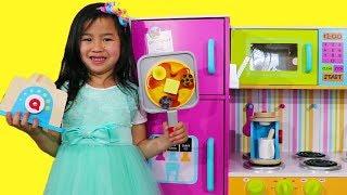 Jannie Pretend Cooks Breakfast with GIANT Colorful Kitchen Toy