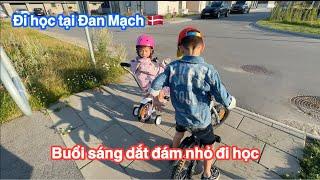 Đi học mỗi sáng tại Đan Mạch