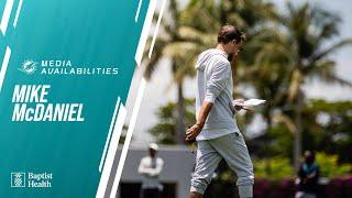 Coach Mike McDaniel meet with the media | Miami Dolphins