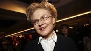 Елена Малышева – биография и жизнь российской телеведущей, врач-терапевт, кардиолог, педагог
