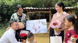 The return of a kind man, a surprise gift for mother and single mother on Vietnamese Women Day 20/10