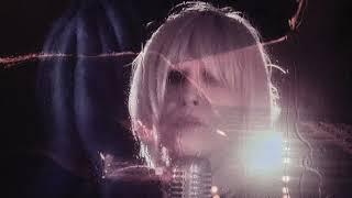 Pretenders - Crying In Public (Official Video)