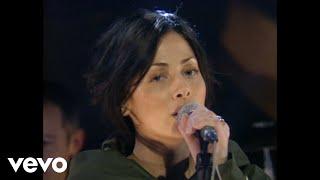 Natalie Imbruglia - Torn (Live from Top of The Pops: Christmas Special, 1997)