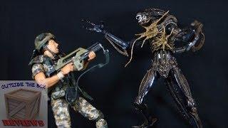 "Private William Hudson vs Xenomorph Warrior" NECA Aliens