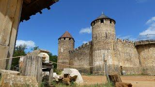 Burg Guédelon