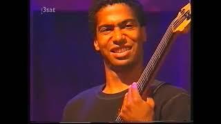 Matthew Garrison w/ John McLaughlin - Stuttgart 1998