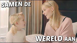 SAMEN DE WERELD AAN ( Expeditie Familie Vos )  - Lucilla & Fara Bellinga [ OFFiCiAL MUSiC ViDEO]