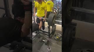 How to lift heavy decline bench press