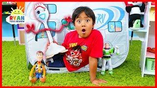 Toy Story 4 Toys Come to Life Pretend Play with Ryan!!!!