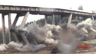 Nordhälfte der Talbrücke Rälsbach erfolgreich gesprengt (Wilnsdorf/NRW)