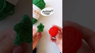 Crochet strawberry     The full method is on the channel #cute #crochet #shortvideo #knitting