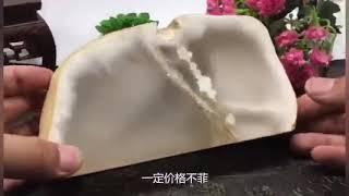 【区分水沫玉和玻璃种翡翠玉石毛料】的区别，专家教您看