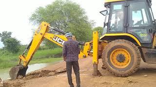 New jcb4dx khudai amazing video JCB Backhoe Moving on Difficult Place - JCB Off Road Driving - Video