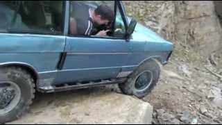 Toms V8 110 & 90 Land Rovers & Range Rover Classic Extreme off road