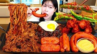 ASMR MUKBANG| Fire Black bean Mushroom Noodles, Chili Kimchi, Kielbasa Sausage, Chicken, Spam.