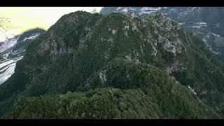 I monti Sirocoli in realtà sono tre monti M. Campo di Scala, il Soglio dell'Aquila e il Siroccolo