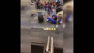 Kyle Rich Gets beat up by OY members at airport #bronxdrill #ddosama #kayflock