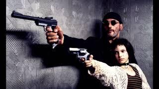 Hitman and Orphan Take on Corruption | Leon The Professional (1994) Review