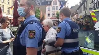 KLAPPSTUHL CAFE BOPPARD 09 MAI 2021   POLIZEIGEWALT GEGEN BEHINDERTEN