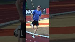 800m Olympic Medalist Clayton Murphy making 200s look way too easy  #roadtoparis2024 #olympics