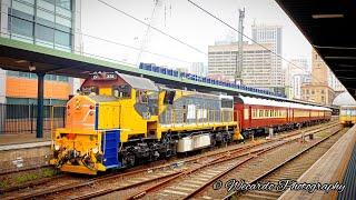 X54 Shunting and Departing with the Cockatoo Run