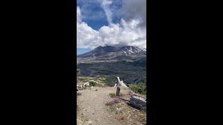Which 12 U.S.  States Contain Active Volcanoes?