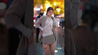 CHINESE GIRL STREET FASHION TIK TOK 