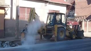 Incorrect usage of a hydraulic breaker / Utilizare incorecta a ciocanului hidraulic