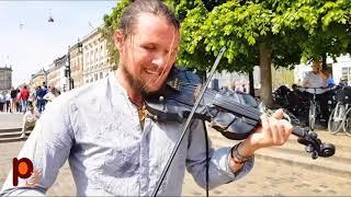 Street Musicians - Amazing Violinist in the streets os Copenhagen, Denmark.