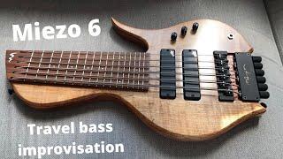 Improvisation on the Maurizio Über Basses (MüB) Miezo 6 travel bass