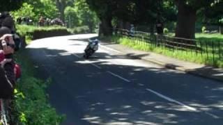 Ian Hutchinson Shows How It's Done At Churchtown, Isle of Man TT