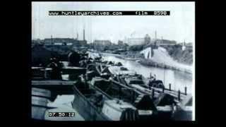 Grand Union Canal in the 1930's.  Film 8598