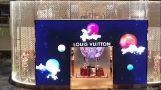 Светодиодное обрамление бутика Louis Vuitton в Сингапуре