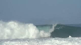 Billy Kemper Wave at the 2022 Pipe Masters