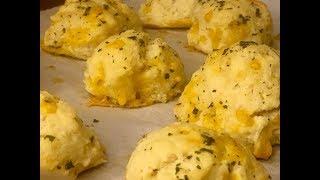 Cheddar Bay Biscuits