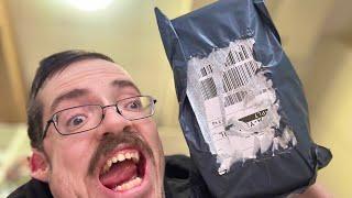 WHAT IS IN THIS PACKAGE ? - unboxing stream