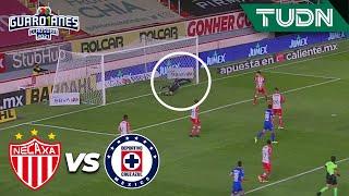 ¡ATAJADÓN! Malagón aparece | Necaxa 0-2 Cruz Azul | Torneo Guard1anes 2021 MX - J5 | TUDN