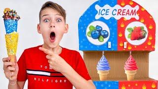 Lustiger Wettbewerb für Kinder - Wer macht das leckerste Eis?  Kinder spielen Eismaschine!