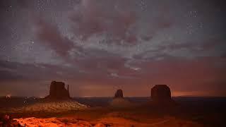 The View Hotel, Night Sky TimeLapse of MONUMENT VALLEY