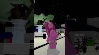 you look so pink  #roblox #trending #viral #robloxshorts #brookhaven