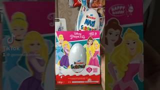 Disney Princess Kinder Surprise 🩷 #asmr #asmrunboxing #surprisetoys #disneyuk #kindereggs #kinder